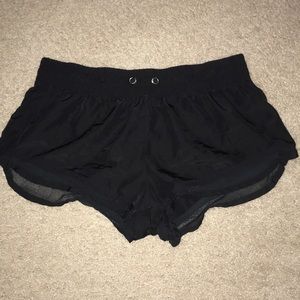 black work out shorts
